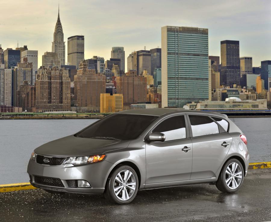  Kia Forte 5-Door 2011 года  (фото 86 из 89)